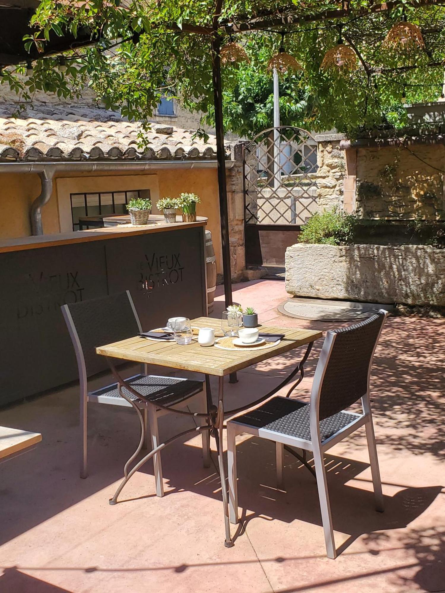 Chambres Du Vieux Bistrot Cabrieres-d'Avignon Екстер'єр фото