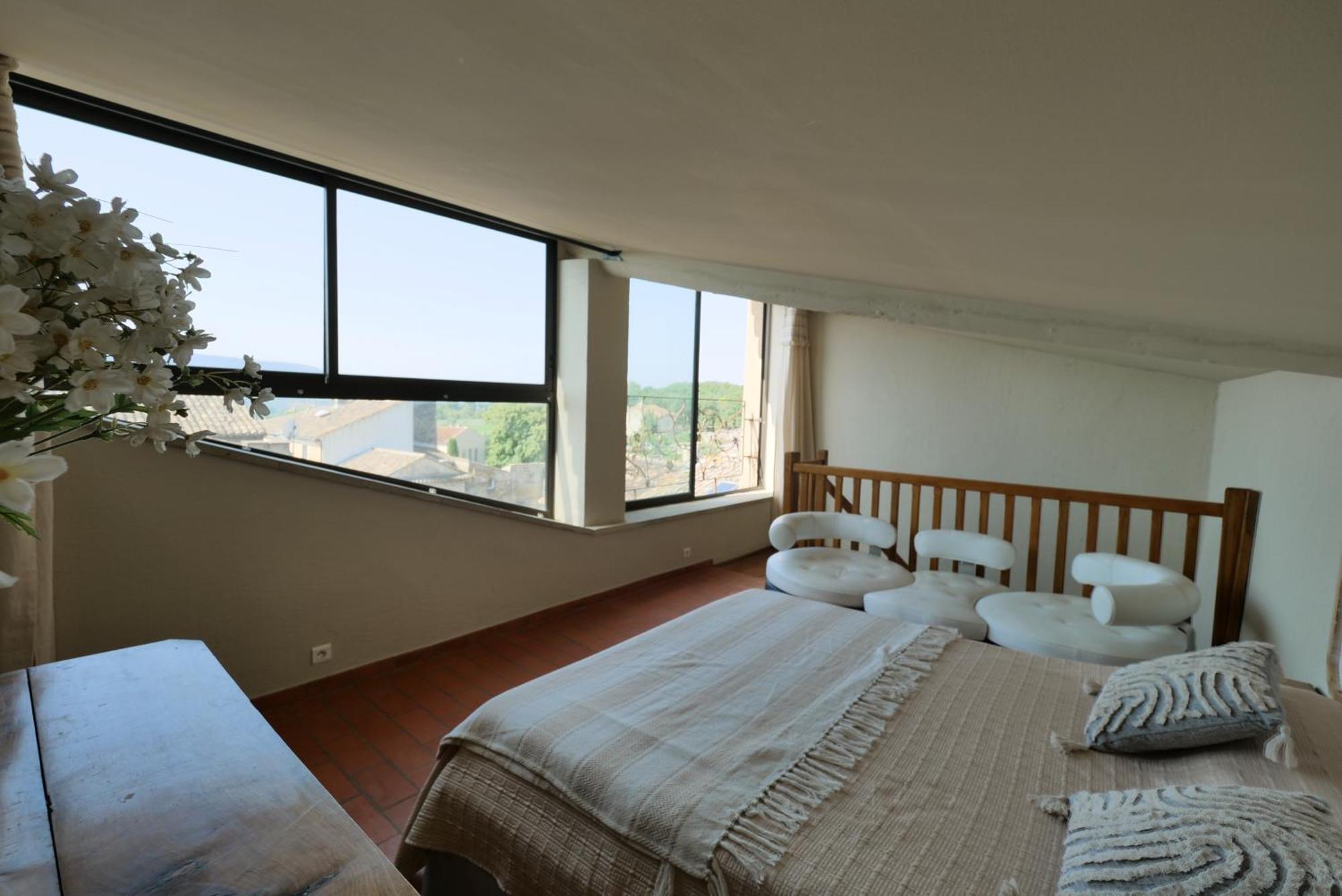 Chambres Du Vieux Bistrot Cabrieres-d'Avignon Екстер'єр фото
