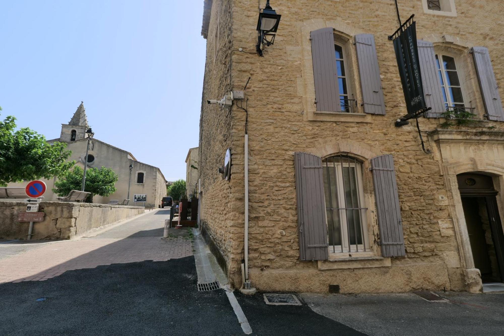 Chambres Du Vieux Bistrot Cabrieres-d'Avignon Екстер'єр фото