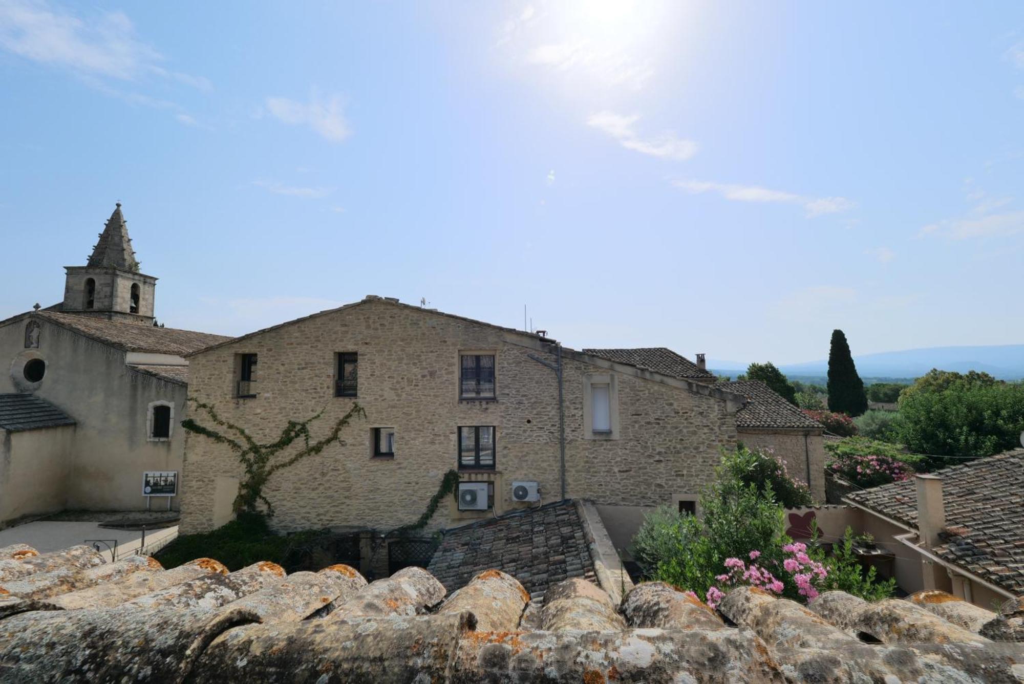Chambres Du Vieux Bistrot Cabrieres-d'Avignon Екстер'єр фото